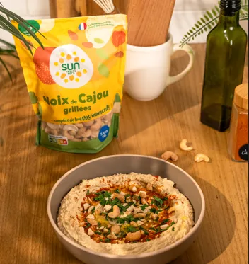 Houmous aux noix de cajou grillées