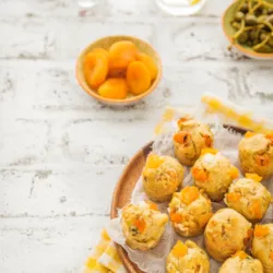 Muffins aux abricots, oignons, chèvres et romarin